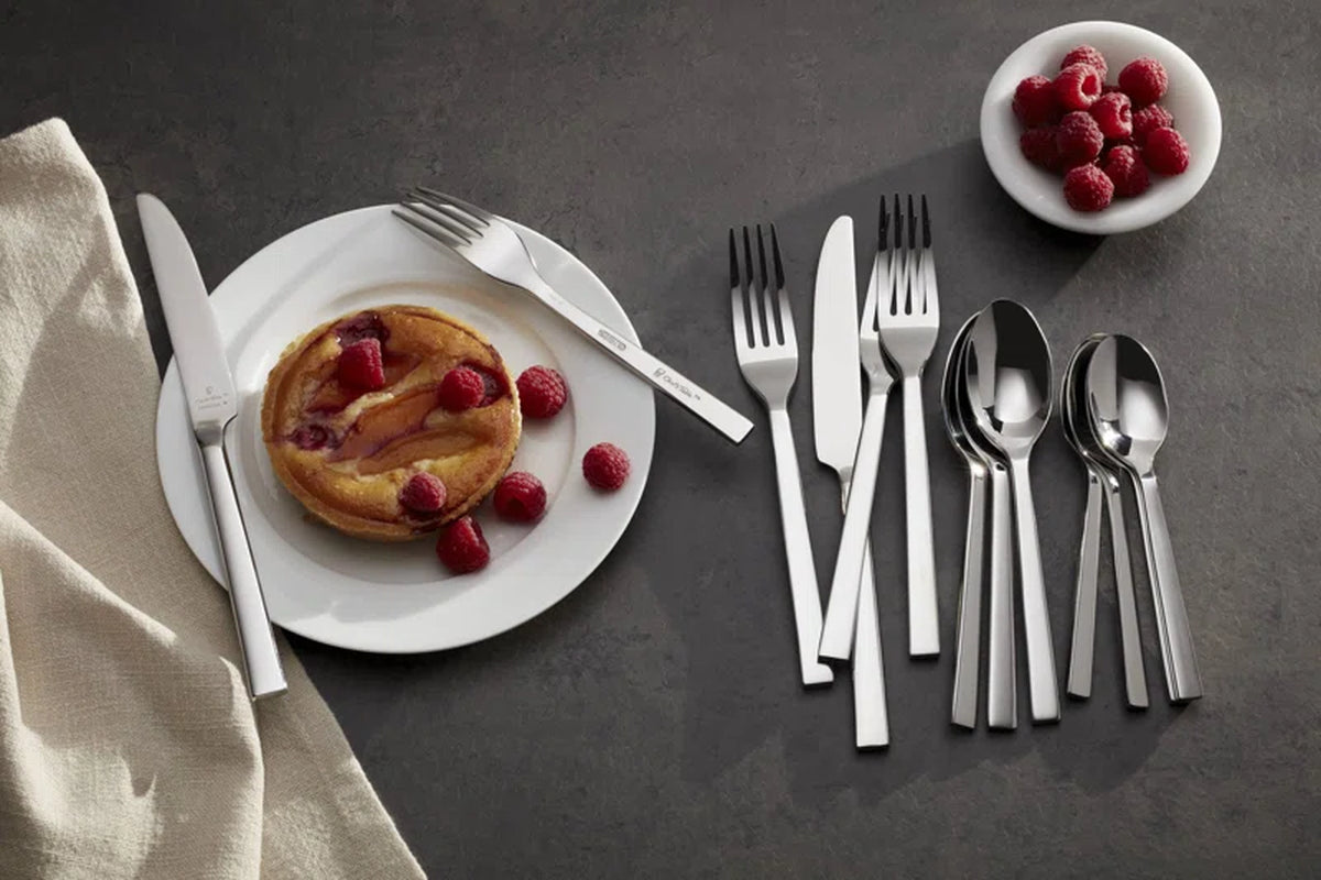 Chef'S Table 24 Piece Everyday Flatware Dining Set, Service for 8